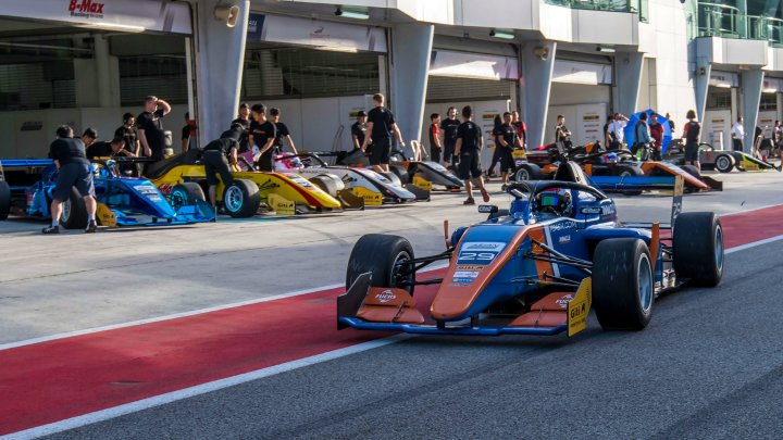 Victor Martins Christian Lundgaard Pinnacle Motorsport Asian F3