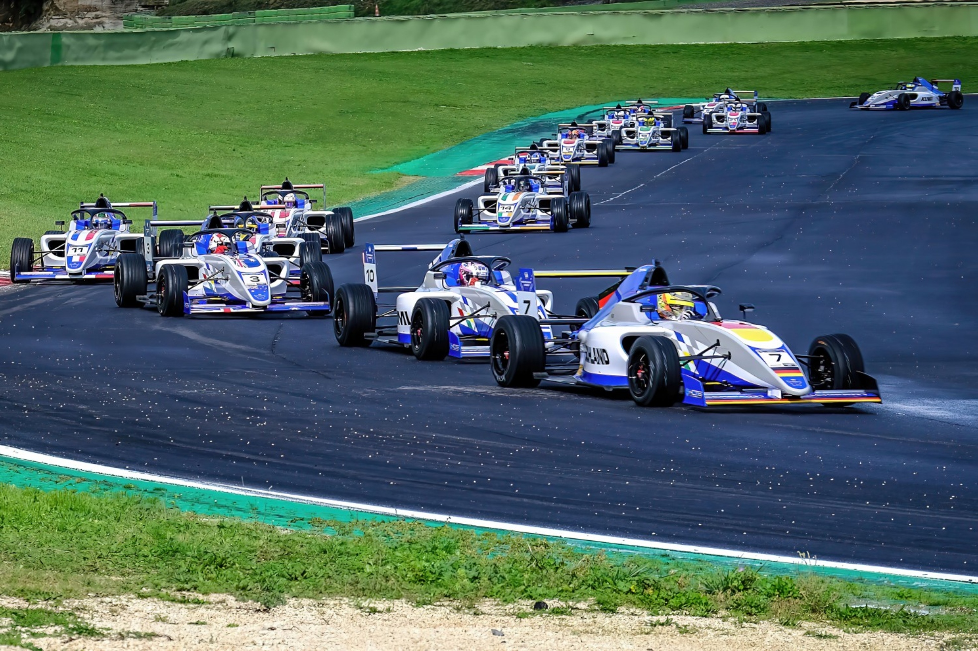 What is the FIA Motorsport Games and why is it important? – Feeder Series