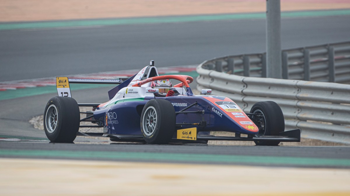 Two F4 UAE drivers on the up Wharton and Rinicella start strong in